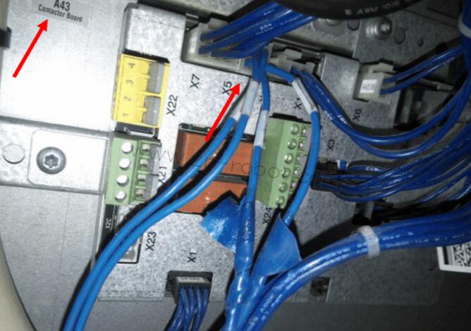 ABB�C(j��)���˹��ϾS��̎������