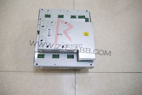 ABB機器人DSQC406 3HAC036301-001/04伺服驅動器故障報警維修
