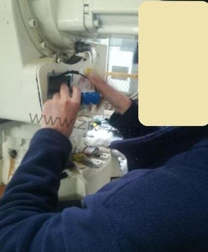 ABB機器人IRB460保養換油流程