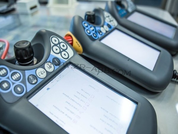 ABB�C����ʾ�����M����ϵ�y(t��ng)�S�޷���