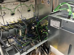 ABB機器人C4控制柜維修